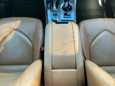 2020 Toyota Highlander Platinum