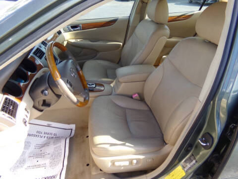 2005 Lexus ES 330