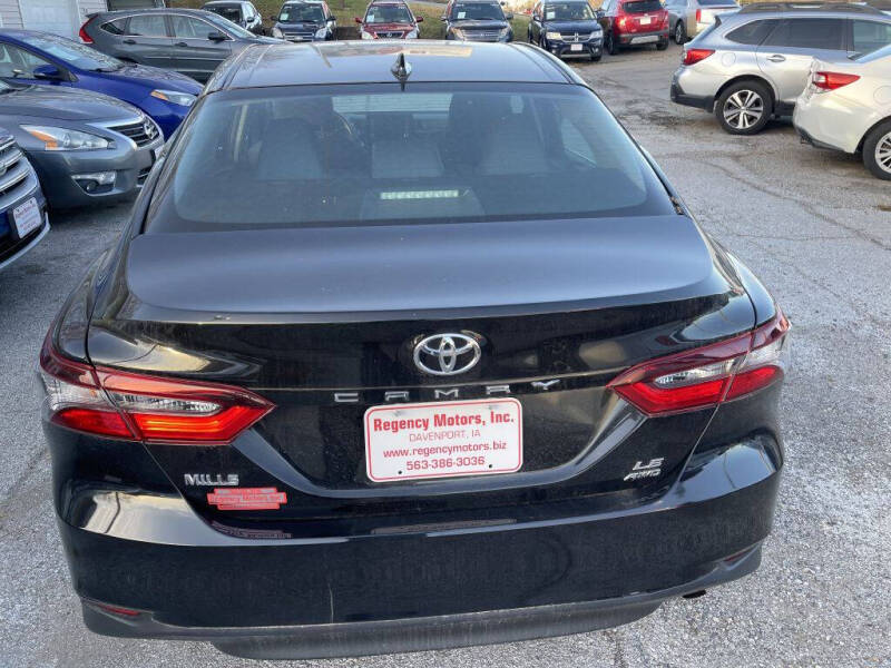 2021 Toyota Camry LE