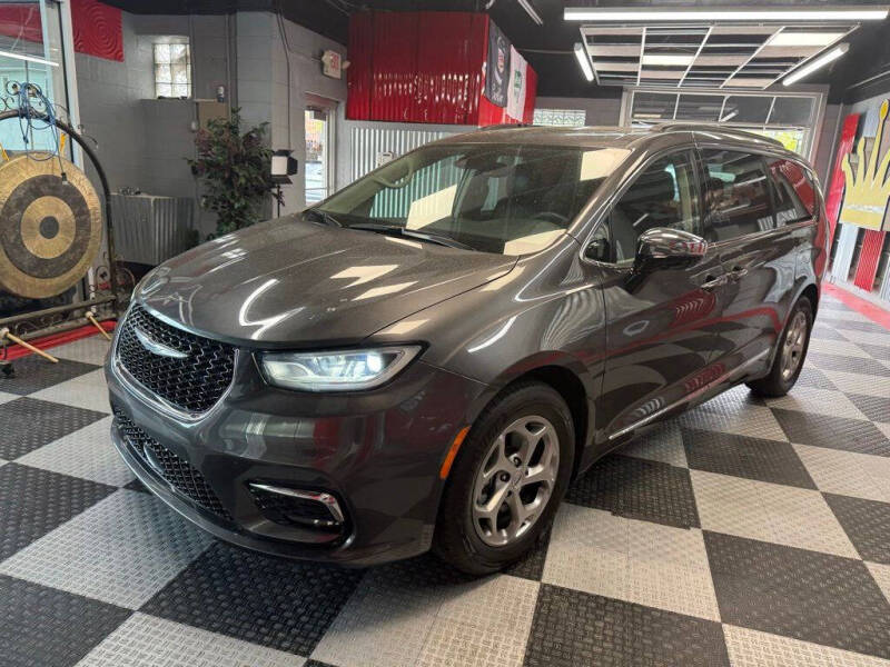 2023 Chrysler Pacifica Limited