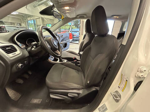 2017 Jeep Compass Sport