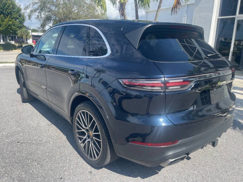 2019 Porsche Cayenne E-Hybrid