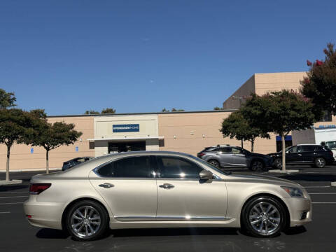2013 Lexus LS 460