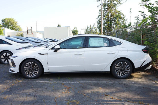 2024 Hyundai SONATA Hybrid for sale at Michael Wilson Hyundai Consulting in Edmonds, WA