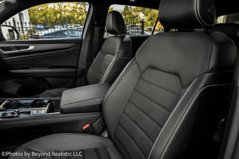 2024 Volkswagen Atlas Cross Sport SEL R-Line 4Motion