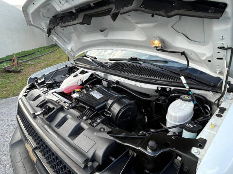 2020 Chevrolet Express 2500