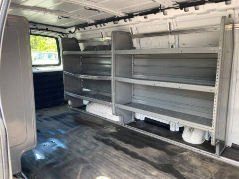 2019 Chevrolet Express 2500