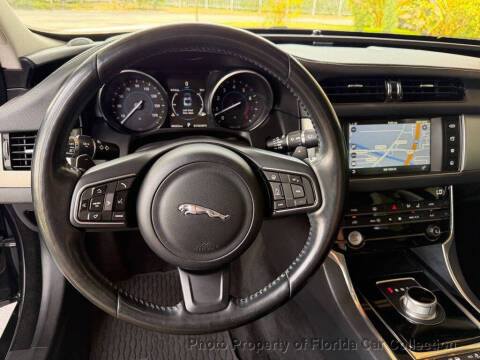 2016 Jaguar XF 35t Prestige