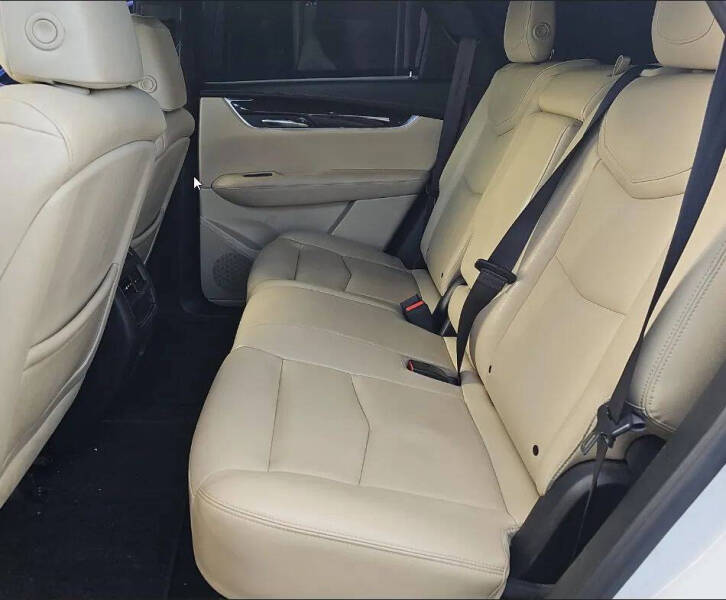 2017 Cadillac XT5