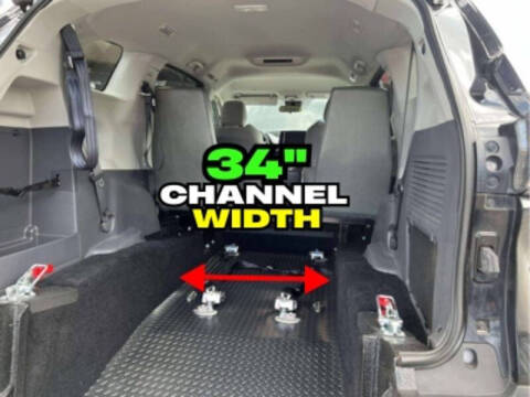 2021 Toyota Sienna LE 8-Passenger