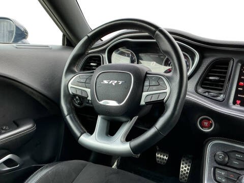 2016 Dodge Challenger SRT 392