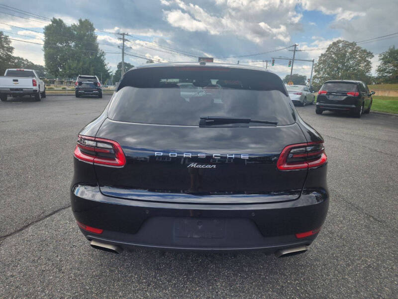 2018 Porsche Macan