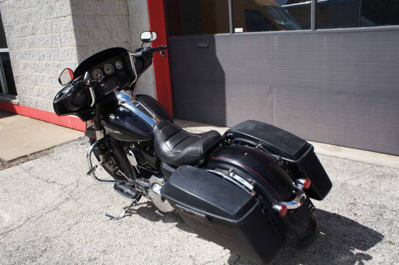 2014 Harley-Davidson Street Glide Special
