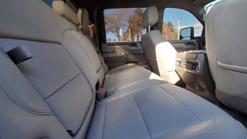 2025 GMC Sierra 2500HD