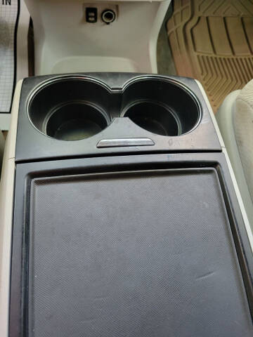 2012 Toyota Sienna LE 7-Passenger Auto Access Seat