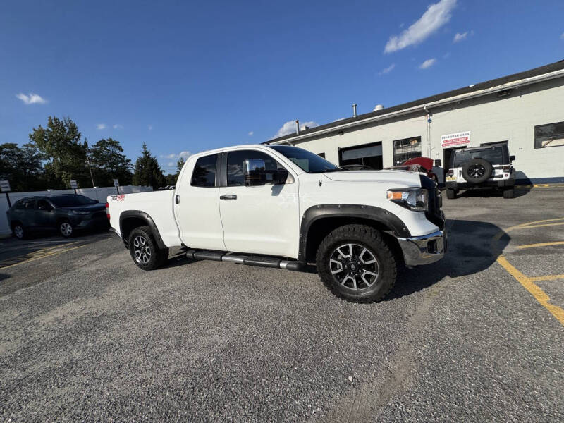 2019 Toyota Tundra SR5