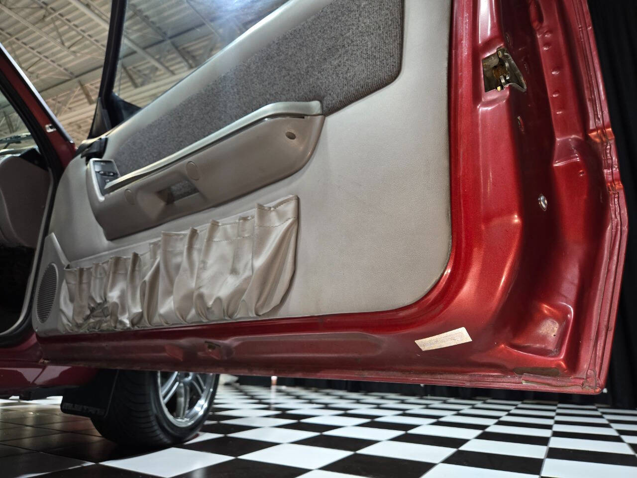 1990 Ford Mustang 70