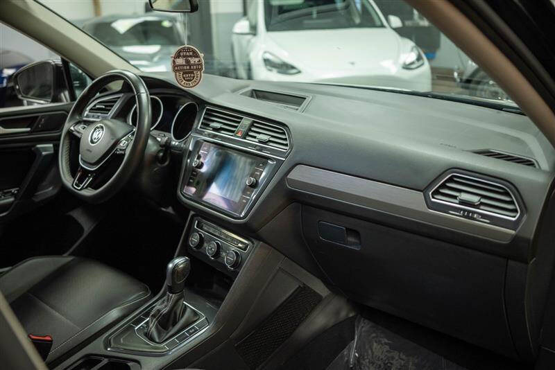 2021 Volkswagen Tiguan SE