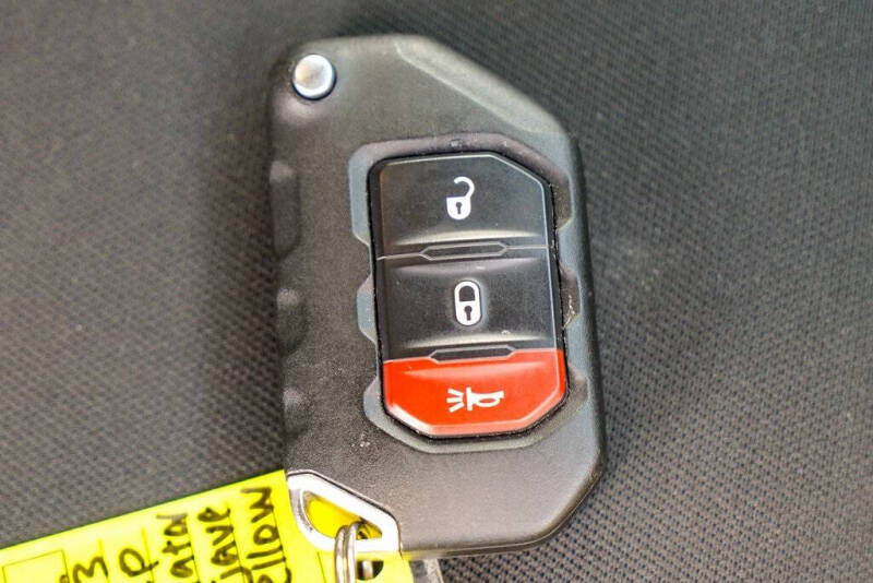 2023 Jeep Gladiator Mojave