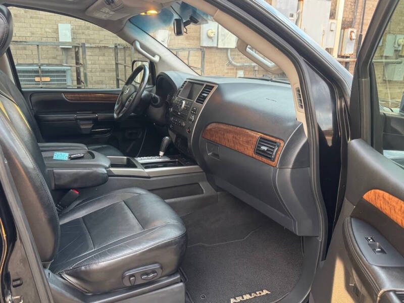 2014 Nissan Armada SV