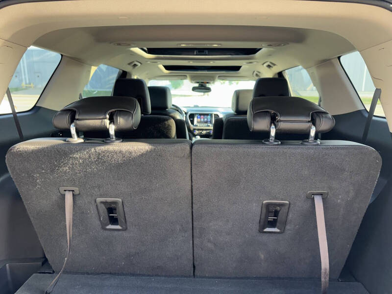 2018 GMC Acadia Denali
