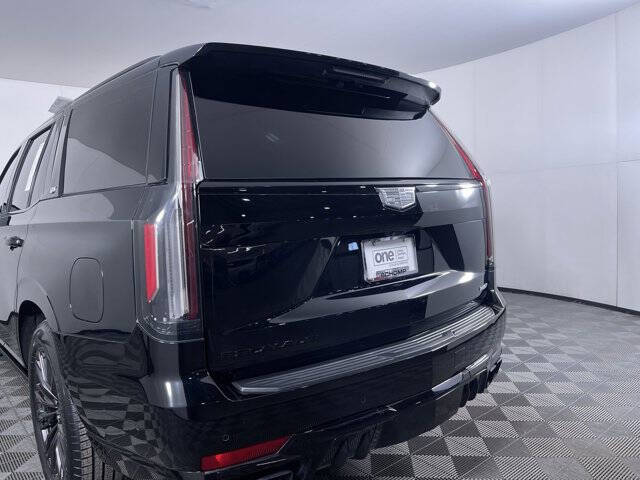 2023 Cadillac Escalade-V