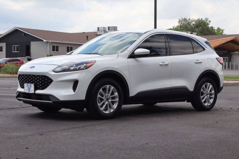 2020 Ford Escape SE