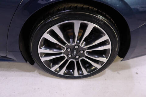 2017 Lincoln Continental Select