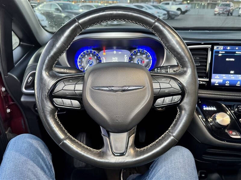 2021 Chrysler Pacifica Touring L