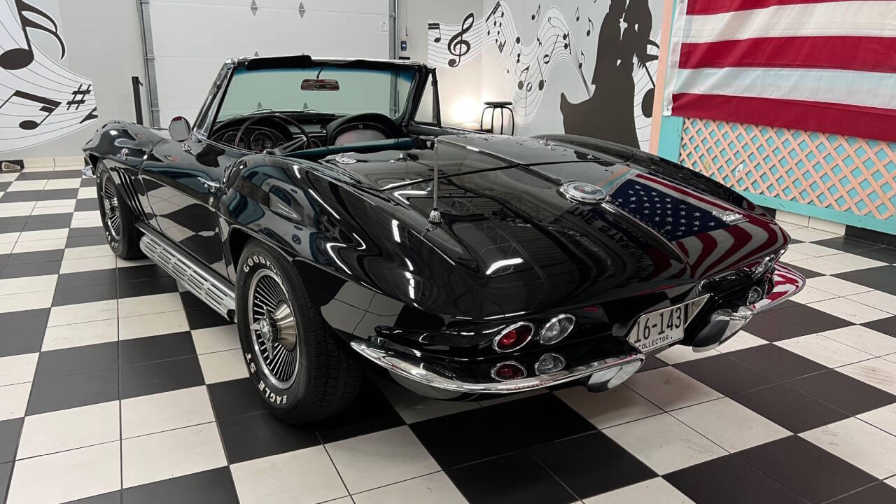 1966 Chevrolet Corvette 4