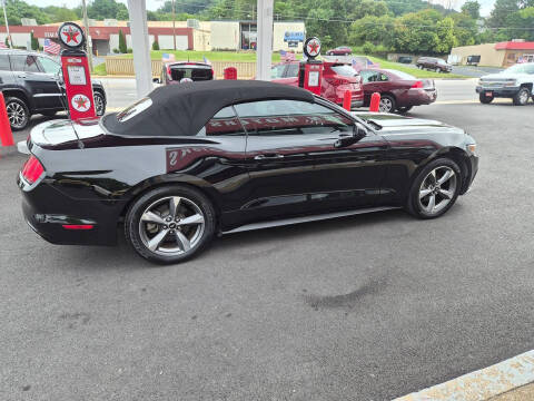 2016 Ford Mustang V6