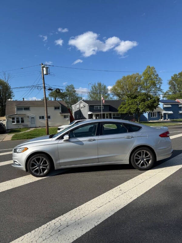 2017 Ford Fusion SE