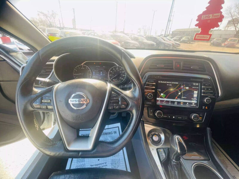 2016 Nissan Maxima
