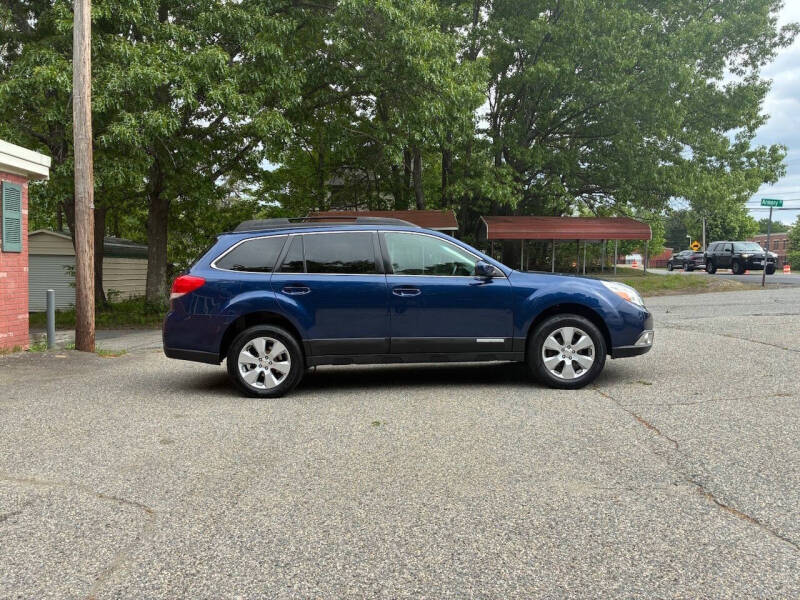 2011 Subaru Outback 2.5i Limited