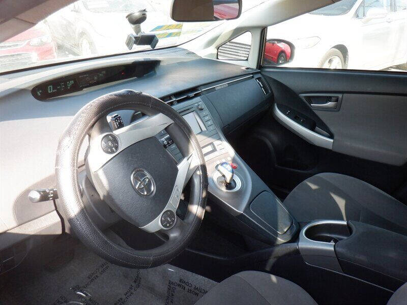 2014 Toyota Prius One