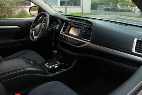 2016 Toyota Highlander