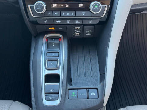 2022 Honda Insight Touring