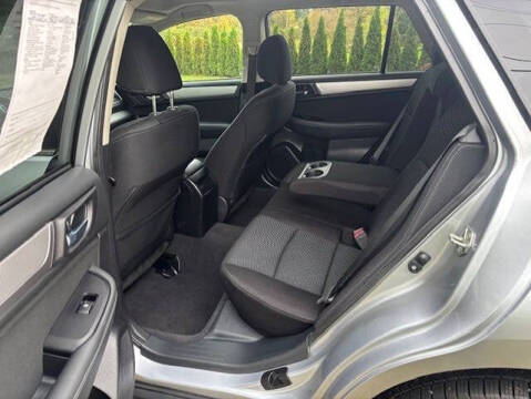 2016 Subaru Outback 2.5i Premium