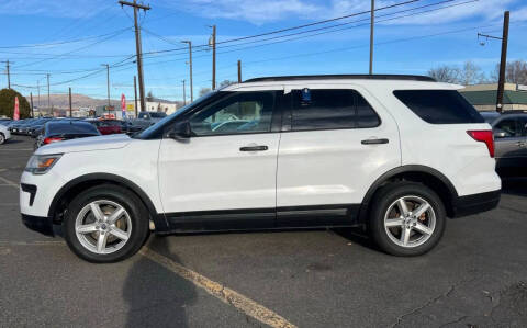 2018 Ford Explorer