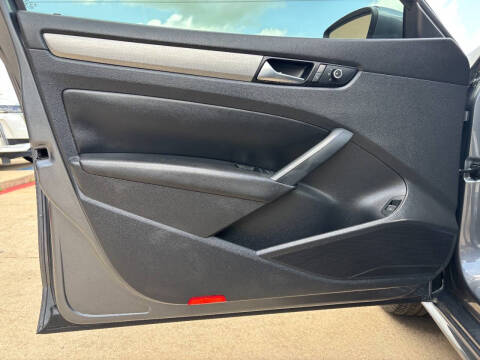 2014 Volkswagen Passat 2.0L TDI SE