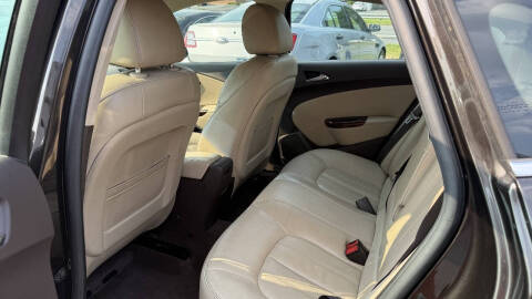 2012 Buick Verano Leather Group