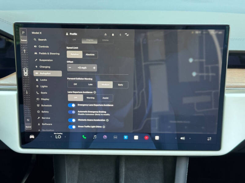 2023 Tesla Model X Standard Range