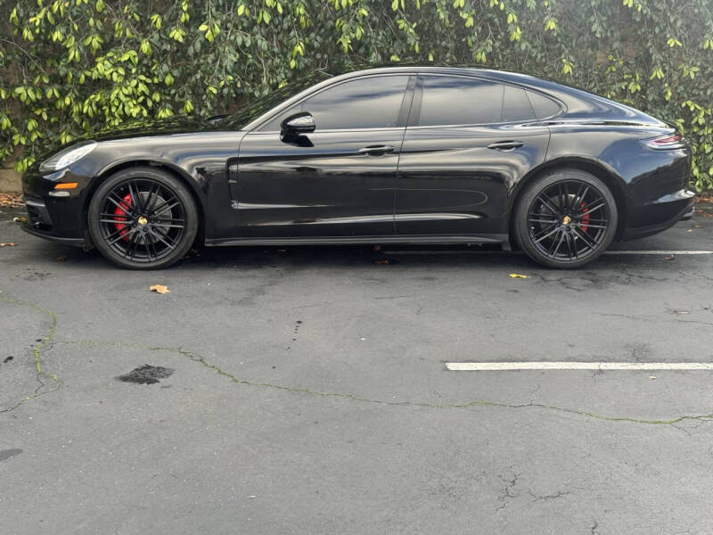 2017 Porsche Panamera 4S