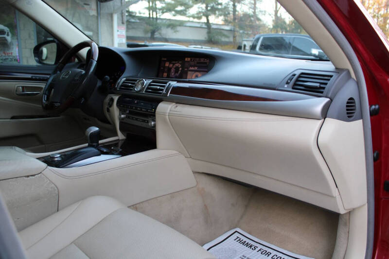 2013 Lexus LS 460