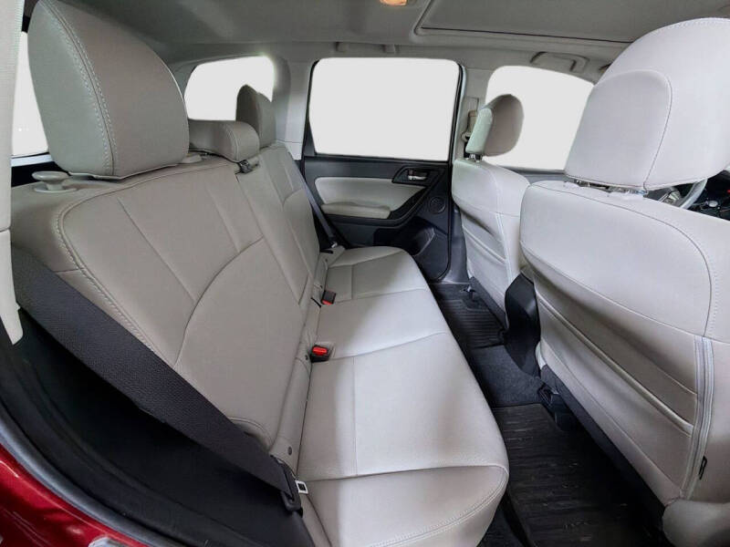 2015 Subaru Forester 2.5i Touring