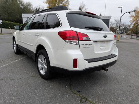 2014 Subaru Outback 3.6R Limited