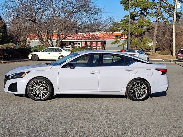 2024 Nissan Altima 2.0 SR