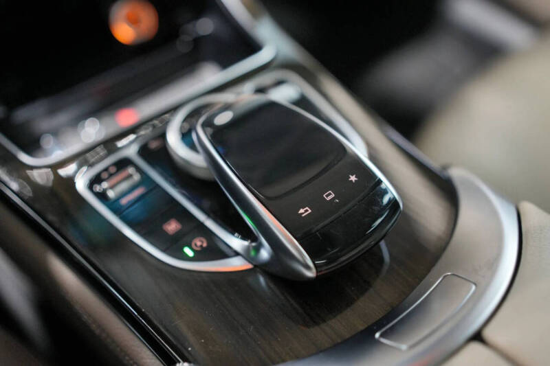 2016 Mercedes-Benz GLC GLC 300