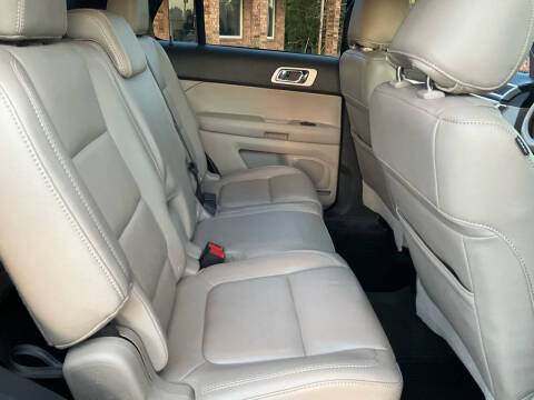 2012 Ford Explorer XLT