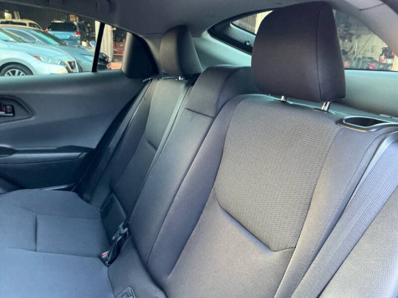 2024 Toyota Prius LE